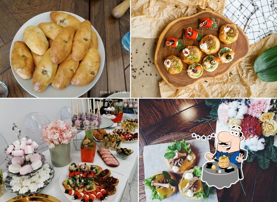 Еда в "Кафе "Сад""