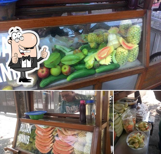 Rujak Manis Bpk. Djarkasi