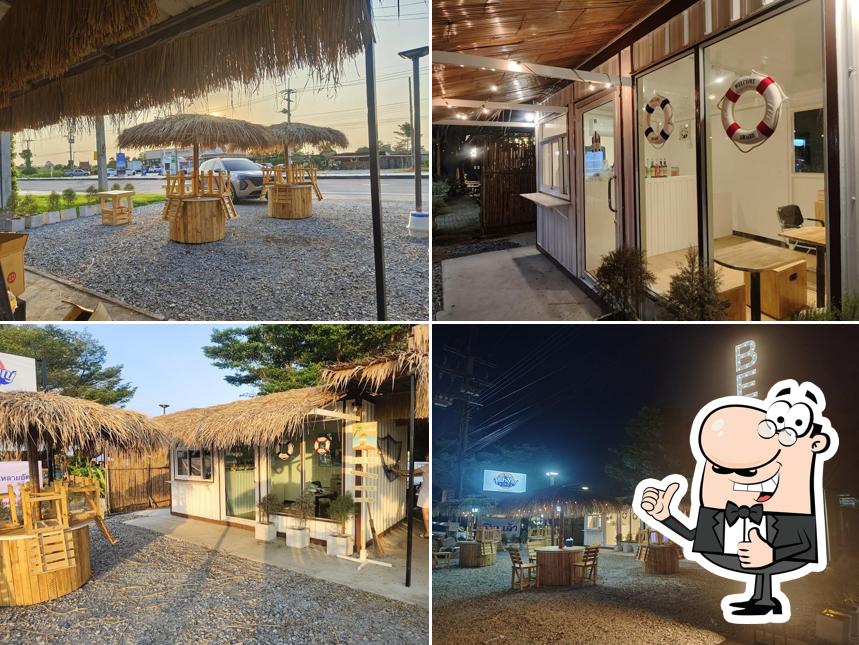 ก๋วยเตี๋ยวเป็ด & ข้าวขาหมู BeachBox@ABAC