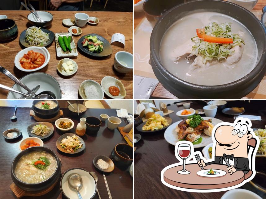 BaekJeRyeong Samgyetang