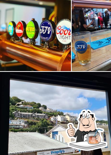 JJ's Sports Bar Looe