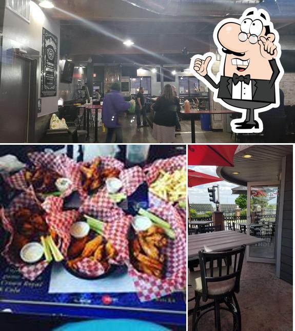 Paulie's Pub and Eatery