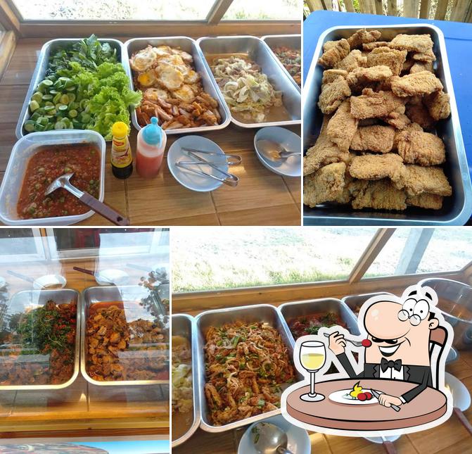 ร้านอาหารครัวคุณแจ๊คข้าวแกงบุฟเฟต์ อิ่มละ 49 บาท