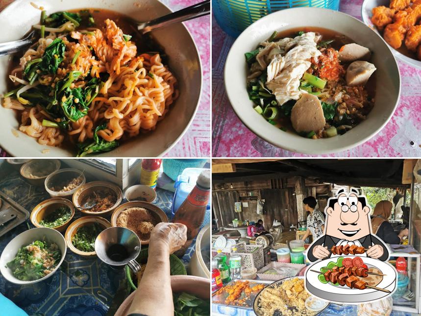 ร้าน ยีหย๊ะ ปากแดง ทุ่งนุ้ย บริการตัวเอง