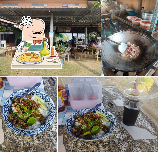 ร้านก๋วยเตี๋ยวป้าแมว อาหารตามสั่ง