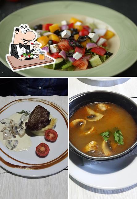 Блюда в "Гамбите"