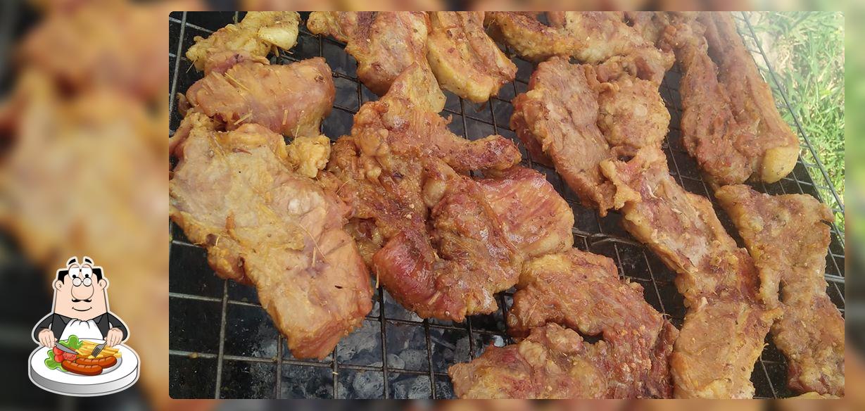 หมูย่างร่าเริง