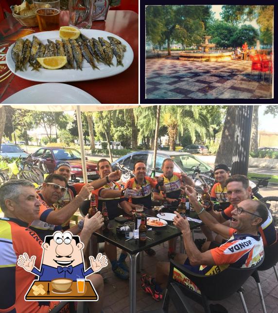 Avenida Café Pub