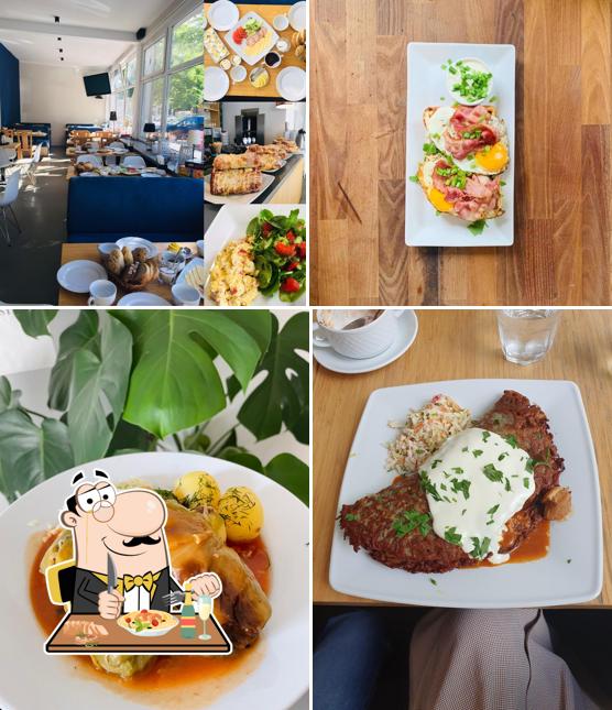 Library Cafe & Bar