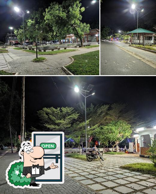 Beach Forodhani Garden Park