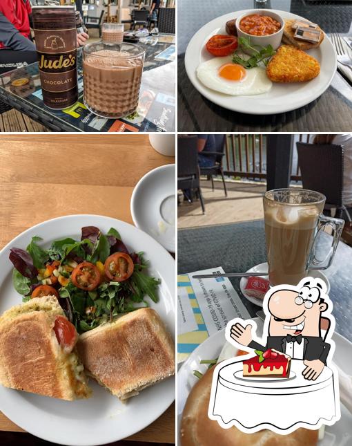 Lake House Cafe