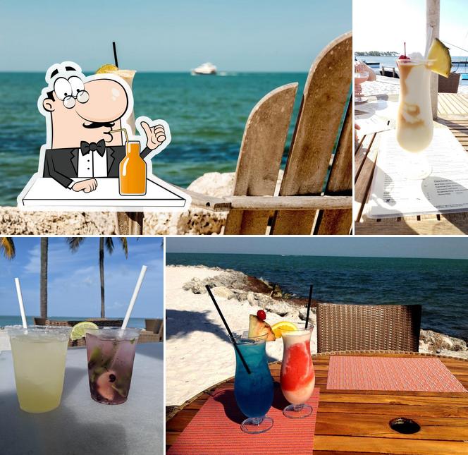 TJ's Tiki Bar