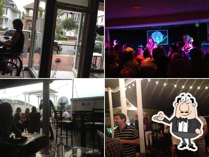 Metropolitan Kitchen & Lounge