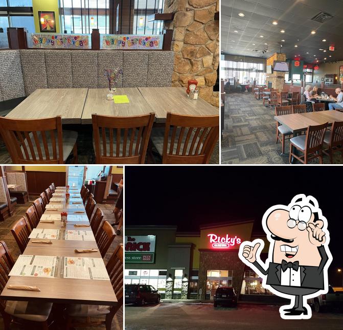 Ricky's All Day Grill - Leduc Common
