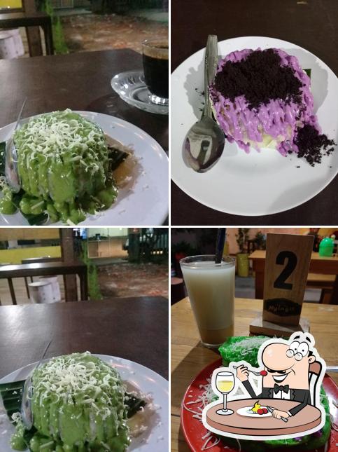 WARUNG KETAN NYINGIT