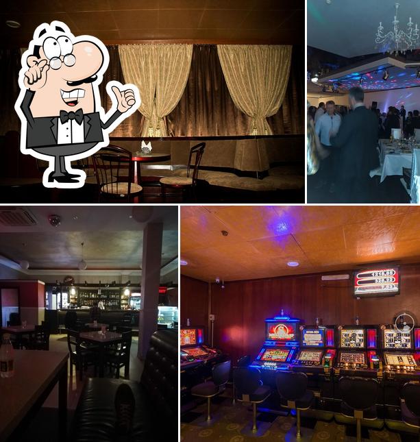Maxwell Club Казино Покер