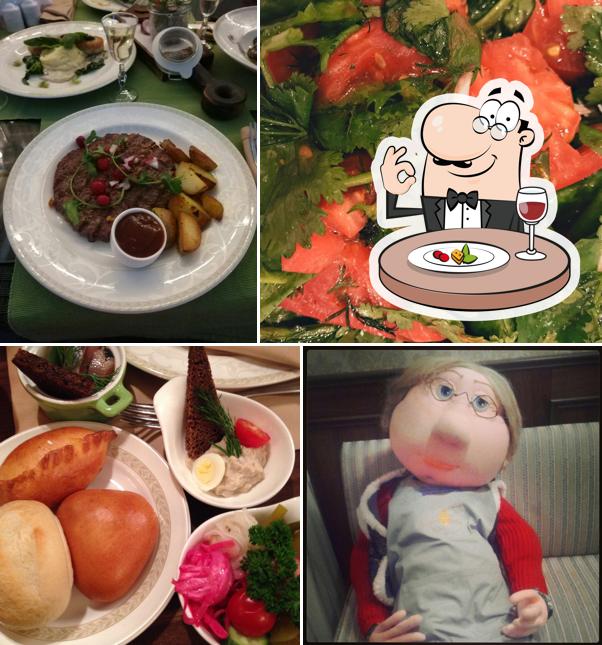 Еда в "Русском Подворье"