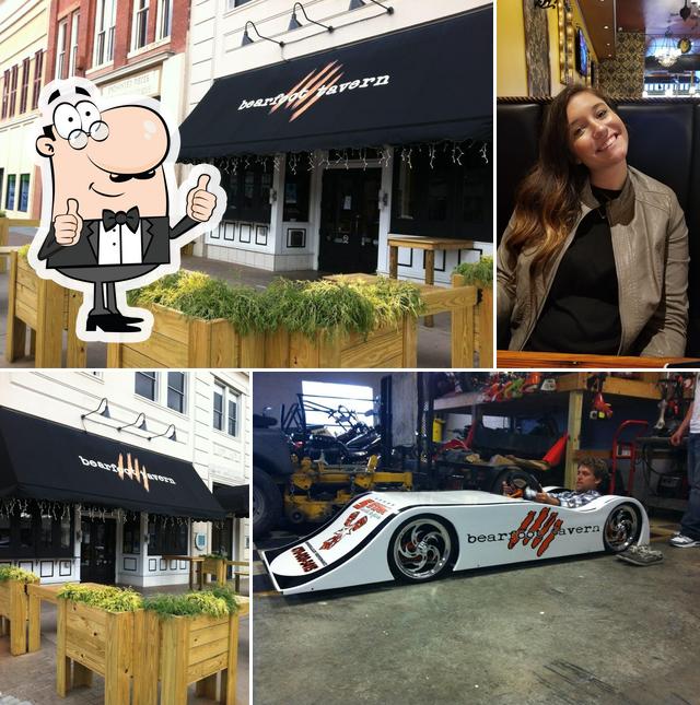 Barefoot Tavern