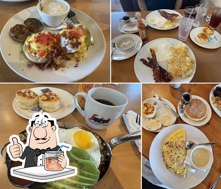 Brunch At Lili's