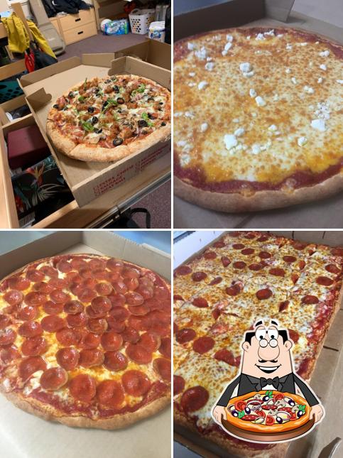 John's Pizzeria