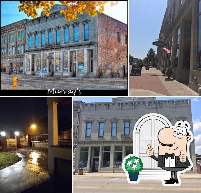 Murray's Irish Pub & Grill