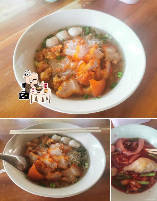 ร้านป้าติ๋มอาหารตามสั่ง บ้านท่าฉนวน
