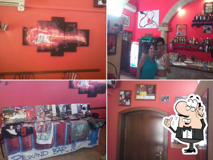 Rewind Bar