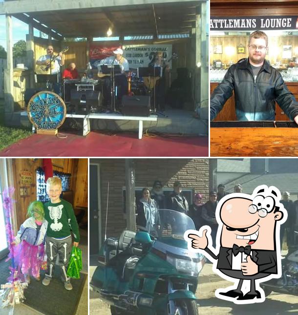 Cattleman's Lounge