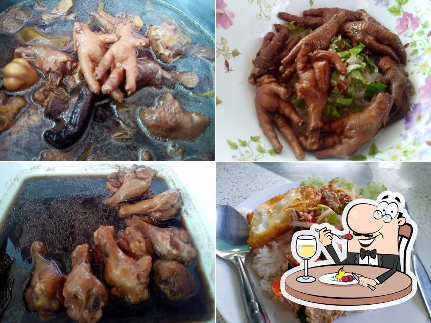 ร้านก๋วยเตี๋ยวไก่มะระ อาหารตามสั่ง
