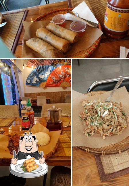 Спринг-ролллы в "Pho Chi Minh"