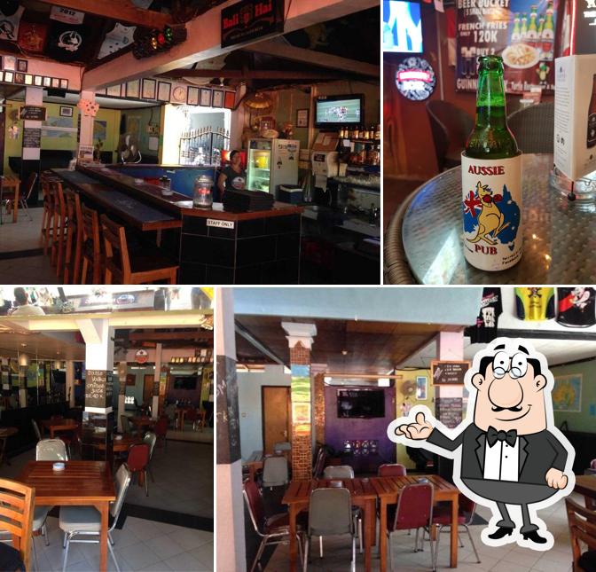 Piggy's Bar and Cafe