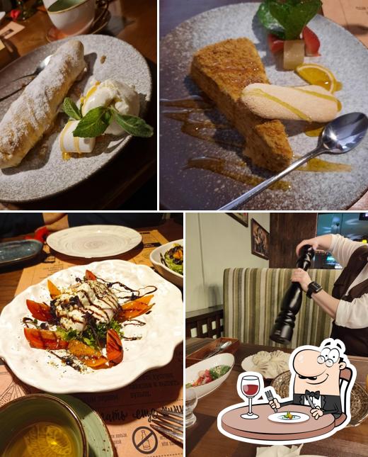 Еда в "Хинкали Паб"