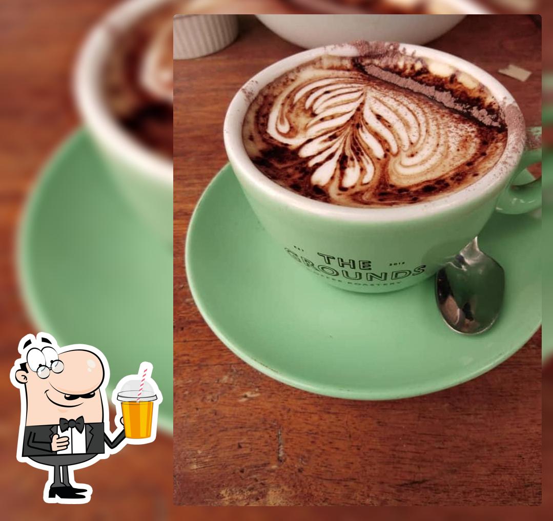 Cafe Bizzare