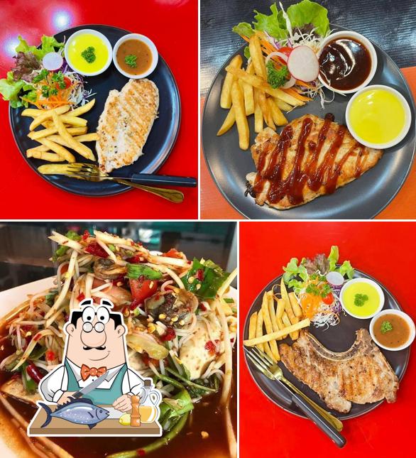 The love café and bar อาหารตามสั่งเครื่องดื่ม