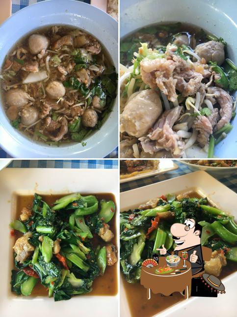 ข้าวซอยแม่สมพร