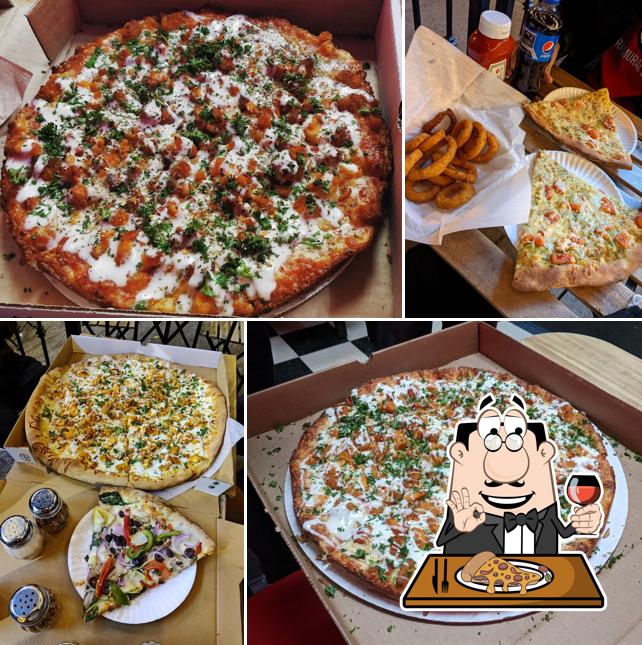 College Pizza