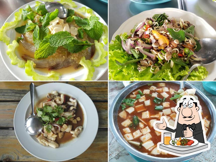 ครัวชายน้ำชายคา