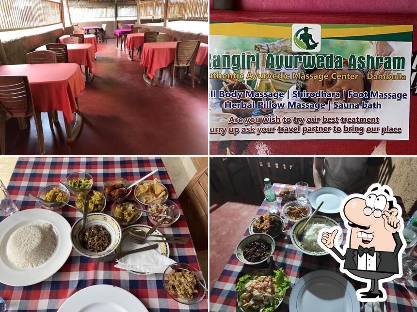 Sandra Restaurant & Roti Cafe