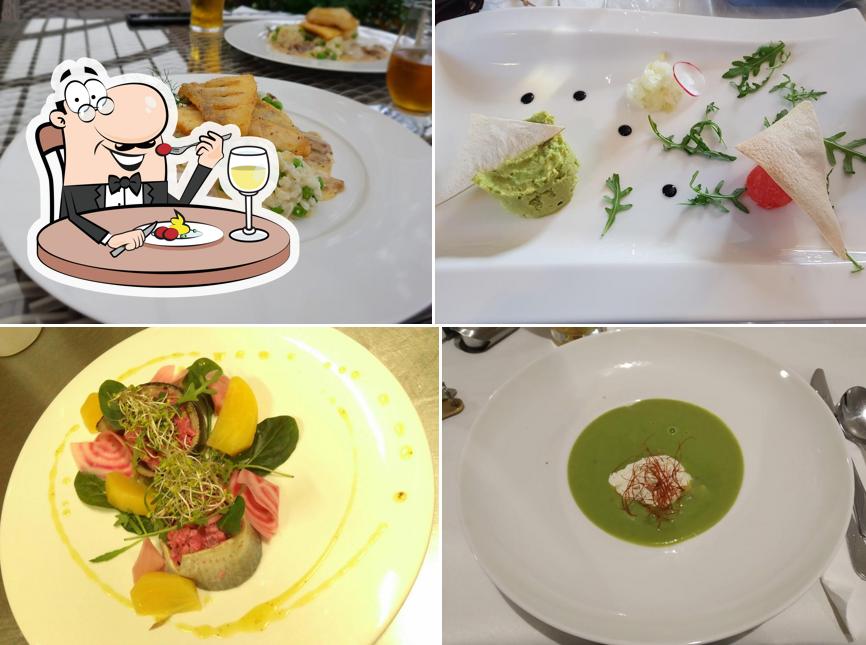 Jan Restaurant, Hotel