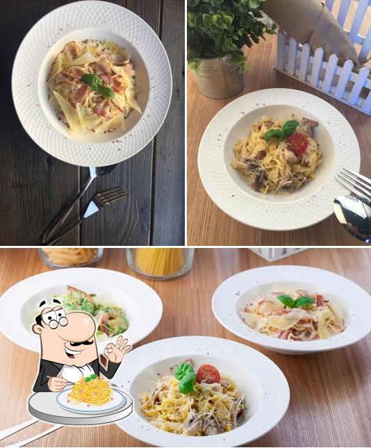 Pasta Piano