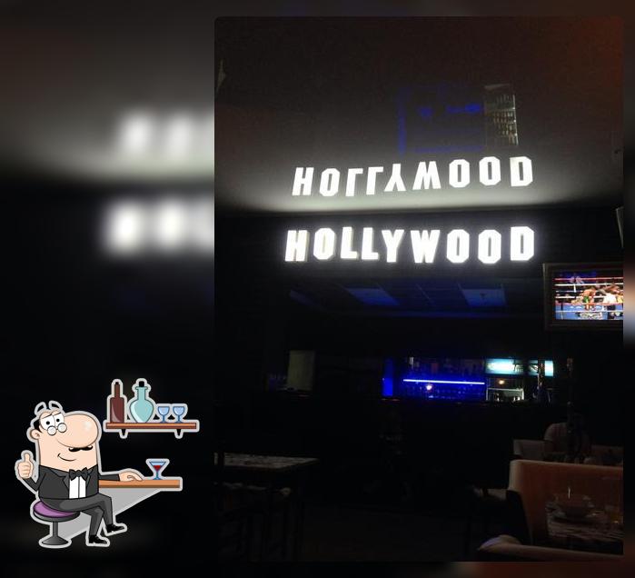 HOLLYWOOD, кафе