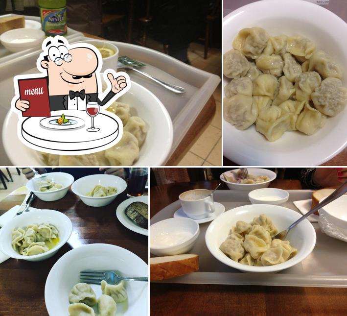 Еда в "Уральские пельмени"