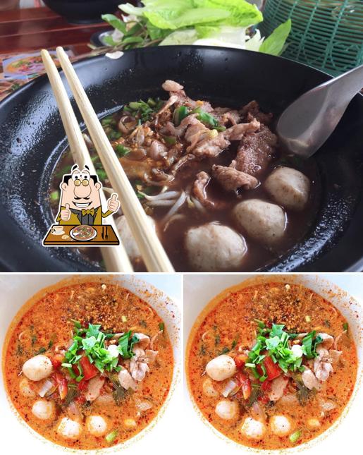 ก๋วยเตี๋ยวร้อยล้าน