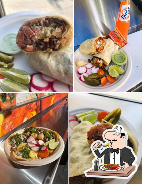La Familia Taqueria