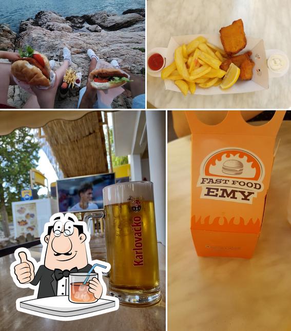 EMY fast food kebap - Hamby....