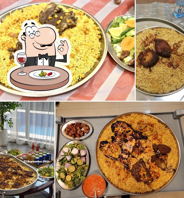 Al abir restaurant مطعم العابر للمأكولات العمانية