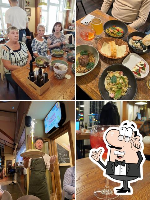 Посмотрите на внутренний интерьер "Марчеллиза"