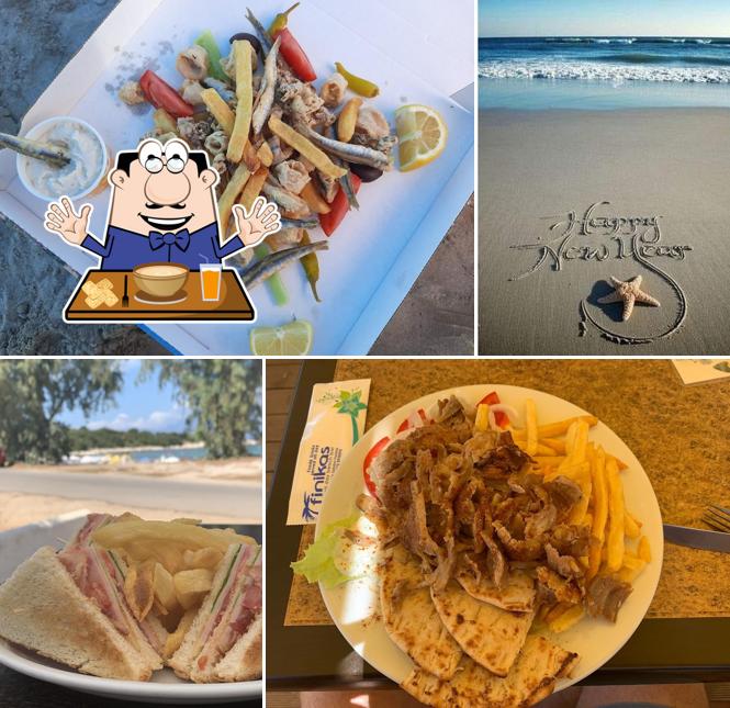 Finikas All Day Beach Bar
