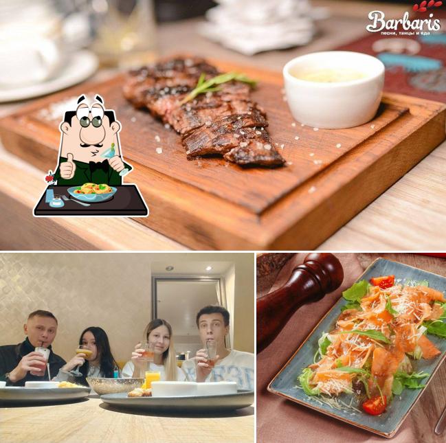 Еда в "Барбарисе Бар"