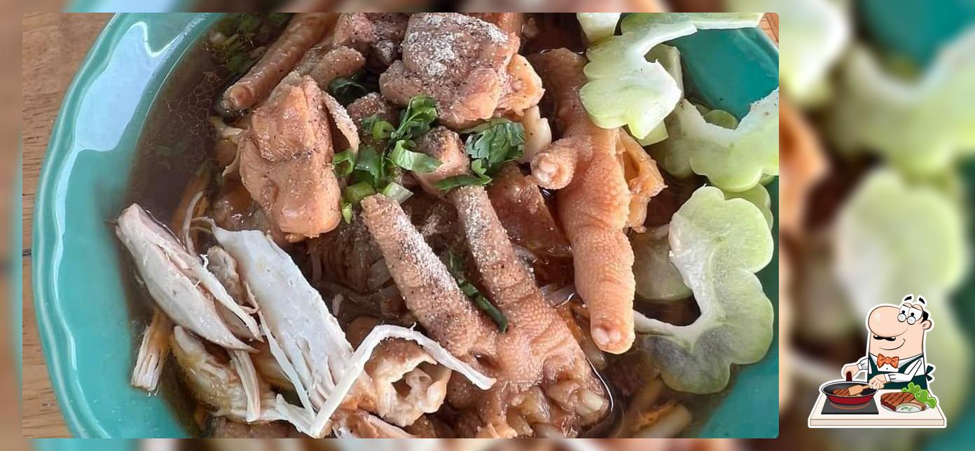 ก๋วยเตี๋ยว​ไก่มะระ​ อาหารตามสั่ง​ น้องเพลง